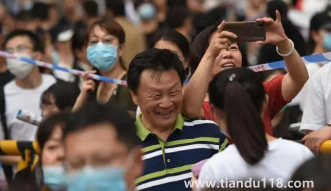 2022高考成績(jī)出來(lái)就知道一本線了嗎2