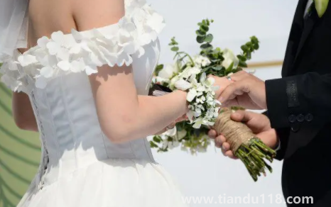 結(jié)婚用的行李箱一般買多大 2