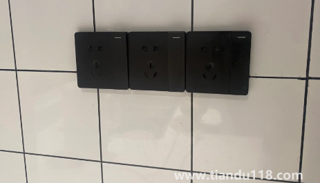 德力西開關(guān)插座和公牛的哪個(gè)好(網(wǎng)購德力西開關(guān)體驗(yàn))(圖4) 德力西開關(guān)插座和公牛的哪個(gè)好4