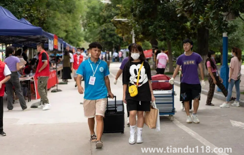 2022新生報(bào)到后就入學(xué)了嗎2