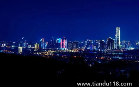 2022中秋節(jié)去長(zhǎng)沙人多嗎(中秋節(jié)去長(zhǎng)沙要注意什么的)(圖1) 2022中秋節(jié)去長(zhǎng)沙人多嗎1