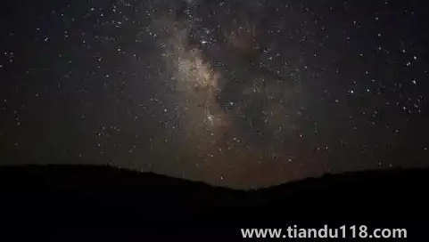 2012年天突然黑了一下是真是假(2012世界末日發(fā)生過了嗎)(圖3) 2012年天突然黑了一下是真是假3