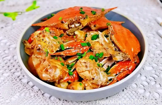 蒸梭子蟹需要把屁股的三角剪掉嗎(清蒸梭子蟹的做法)(圖2) 蒸梭子蟹需要把屁股的三角剪掉嗎2