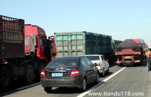 2022深圳國(guó)慶前一天高速堵車嗎1