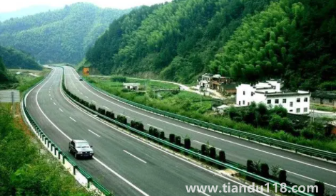 2022年國(guó)慶節(jié)深圳高峰期限行嗎(深圳限行規(guī)定是怎么樣的)(圖1) 2022年國(guó)慶節(jié)深圳高峰期限行嗎1