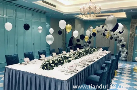 2022年10月10日適合辦生日宴嗎(生日宴要注意什么事項)(圖1) 2022年10月10日適合辦生日宴嗎1