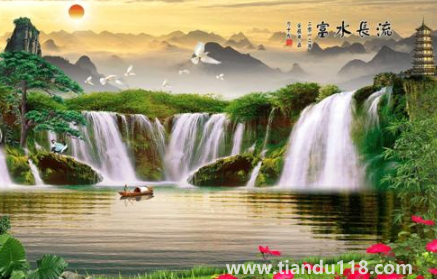 富水長(zhǎng)流畫掛客廳能不能旺財(cái)2