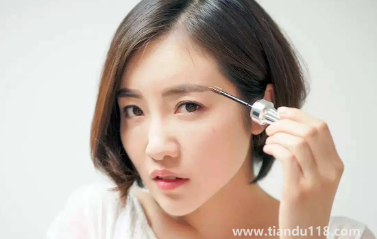 激光洗眉一般需要多少錢(qián)(激光洗眉會(huì)留下疤痕嗎)(圖2) 激光洗眉一般需要多少錢(qián)2