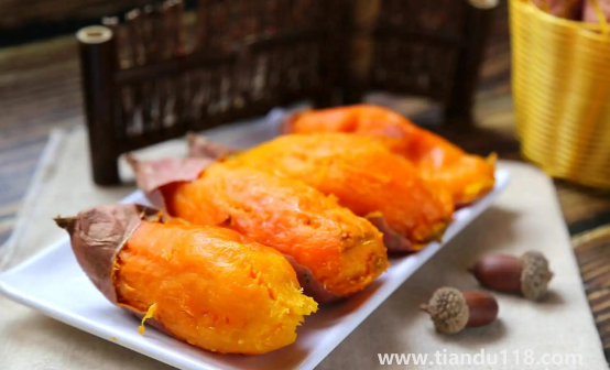 空氣炸鍋烤紅薯為什么烤不熟(空氣炸鍋烤紅薯要翻面嗎)(圖1) 空氣炸鍋烤紅薯為什么烤不熟1