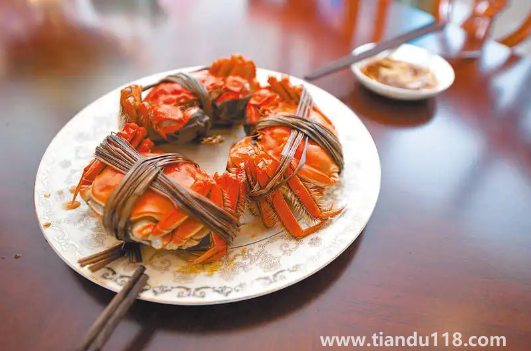 螃蟹蟹黃蒸了以后為什么不是硬的(吃蟹黃有什么好處)(圖3) 螃蟹蟹黃蒸了以后為什么不是硬的3