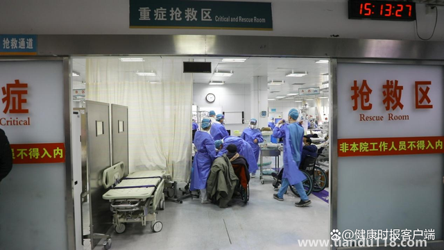 一線醫(yī)生:危、急、重病人比例增加（解放軍總醫(yī)院急診主任表示）