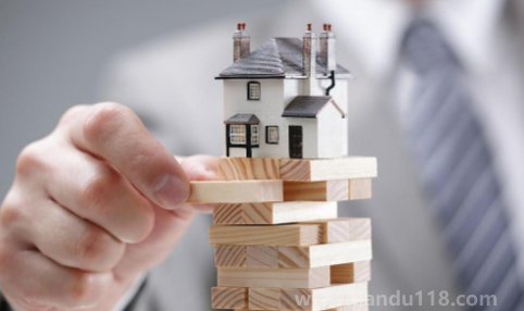 房子70年產(chǎn)權(quán)還剩25年值得買嗎（二手房齡超過30年還能貸款嗎）