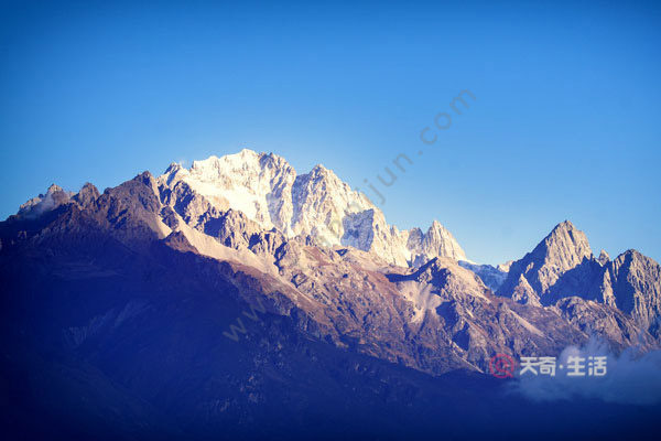 爬玉龍雪山可以戴隱形嗎 爬玉龍雪山能戴隱形嗎(圖2) 爬玉龍雪山可以戴隱形嗎